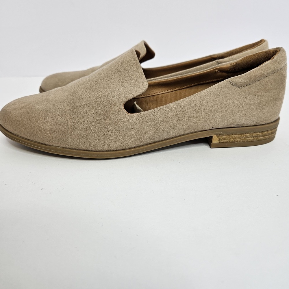 Universal‎ Thread Women's Khaki Upper Shoe Size 8.5" Heel .5 Casual Or Dressy